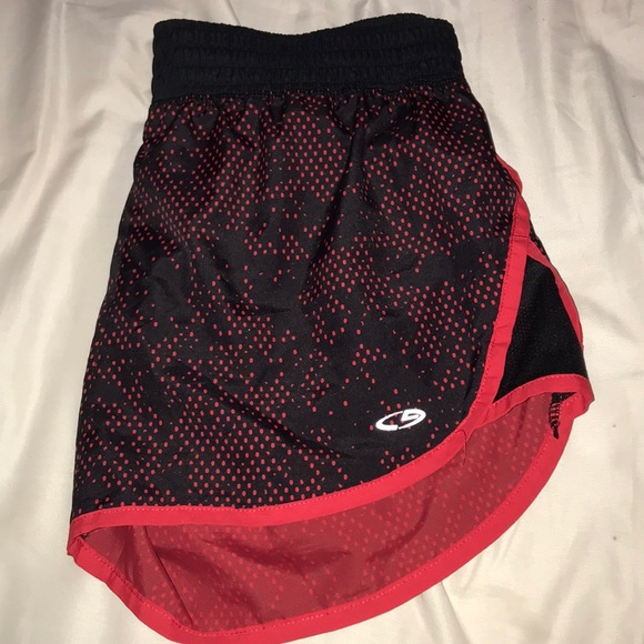 Small black & red Champion running shorts - Picture 2 of 5